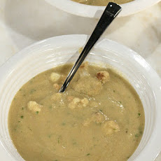 Curried Roast Cauliflower Soup