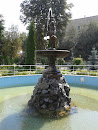 фонтан возле педагогического университета