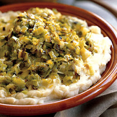 Mashed Potatoes with Garlic, Mascarpone, and Caramelized Leeks