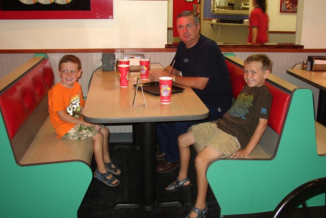 [July 23 2008 6fx[7].jpg]