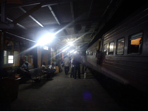 Maho Railway Station