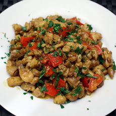 Dinner Tonight: Chicken Stir-Fried with Lemongrass and Chile