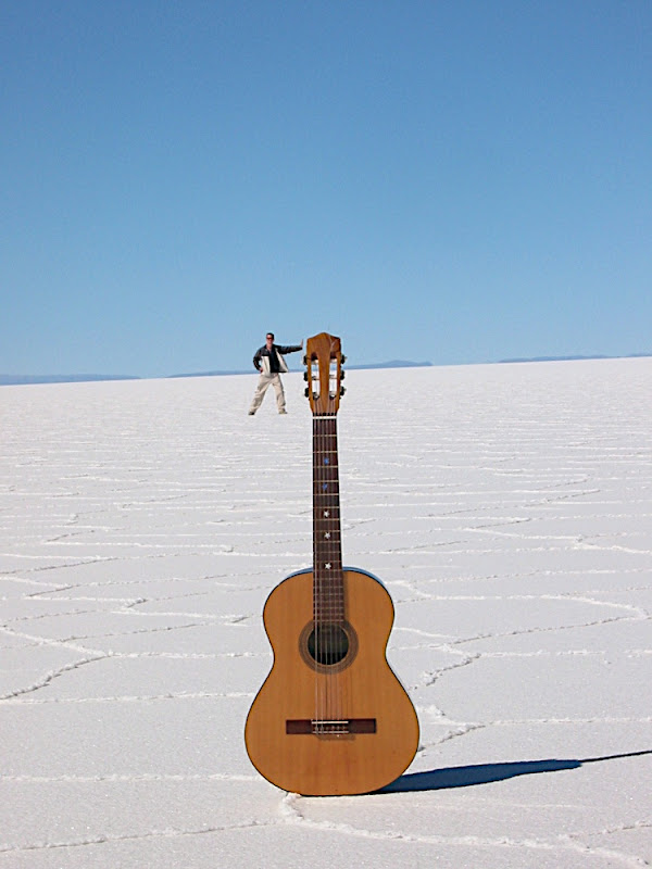 Giant Guitar