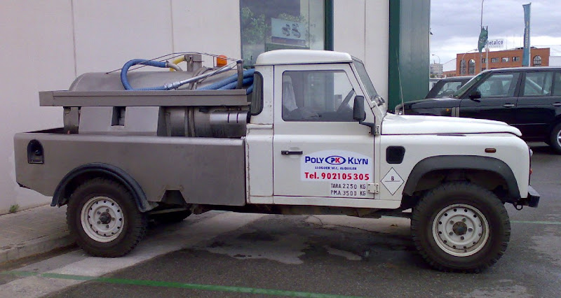 [Image: LR%2022082008217.jpg]