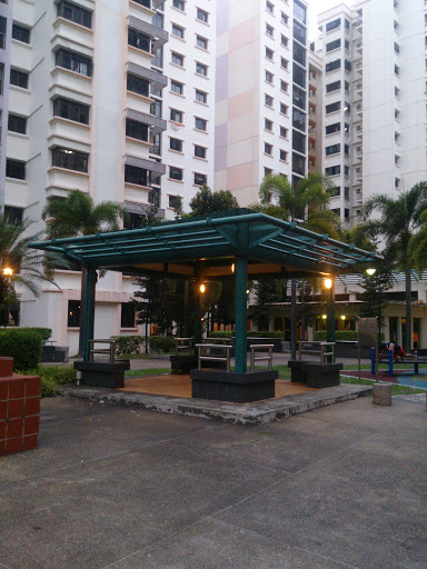 Green Square Shelter