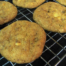 Easy to Make Toffee & White Chocolate Chip Cookies