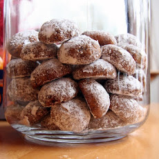 Almond Spice Cookies