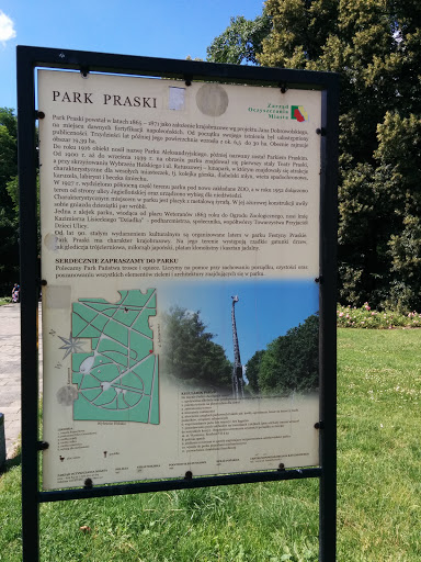 Tablica Przed Wejściem Do Parku Praskiego 