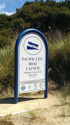 Pacific City Boat Launch