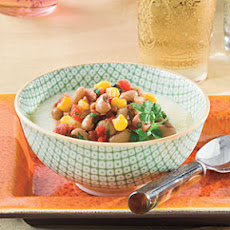 Hoppin' John Stew With White Cheddar Cheese Grits