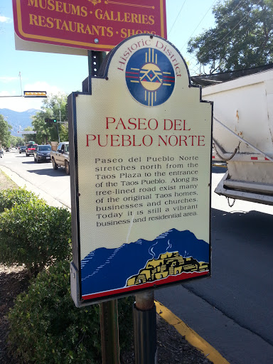 Paseo Del Pueblo Norte