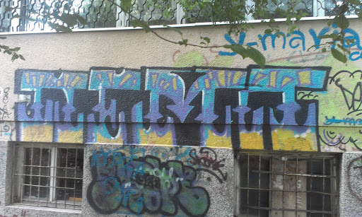 Blue Yellow Graffity
