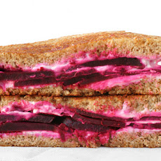 Roasted Beet and Chèvre Grilled Cheese Recipe