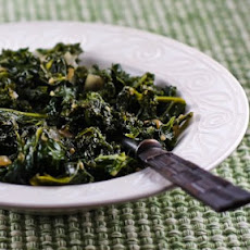 Sauteed Kale with Garlic and Onion (Melting Tuscan Kale)