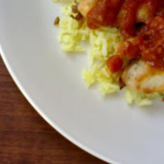 Kuwaiti Chicken and Rice With Daqoos - Garlic Tomato Sauce