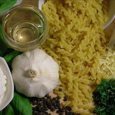 Creamy Pesto Pasta Italiana