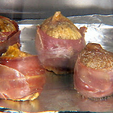Stuffed Figs in a Blanket