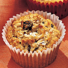 Oatmeal-Raisin Cookie Cupcakes