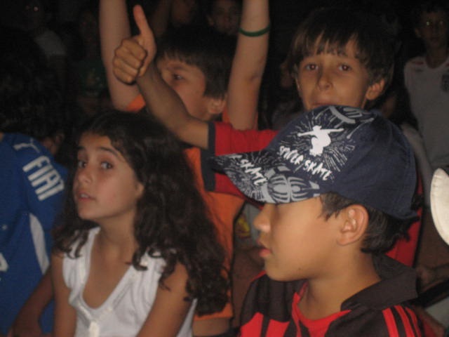 [dia das crianças cic 2008 063[2].jpg]