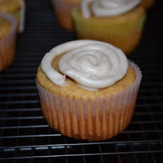 Cinnamon Toast Cupcakes