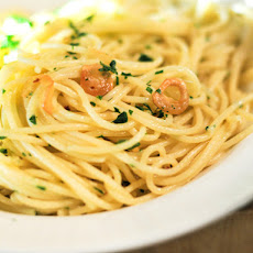 Aglio e Olio (Garlic and Oil Sauce)