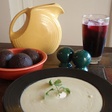 Cold Avocado Soup: Sopa De Aguacate