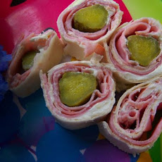 Easy Tortilla Pickle-Ham Rolls