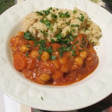 Easy Crock Pot Moroccan Chicken, Chickpea and Apricot Tagine