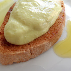 Apple and Avocado Cream