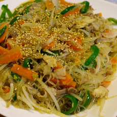 Thai Stir-Fried Vermicelli (Pad Wun-Sen)