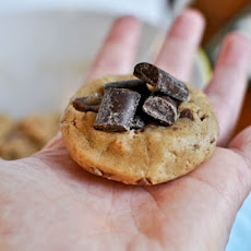 Brown Butter Chocolate-Stuffed Toffee Cookies