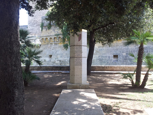 Monumento a Roberto Guiscardo 