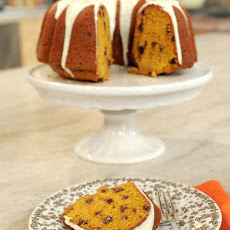 Pumpkin-Spice Cake with Chocolate Chips