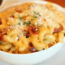 Spicy Macaroni and Cheese with Chorizo Sausage