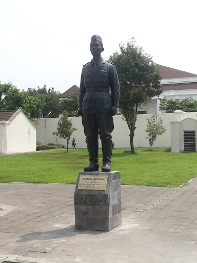 Jenderal Soedirman Statue