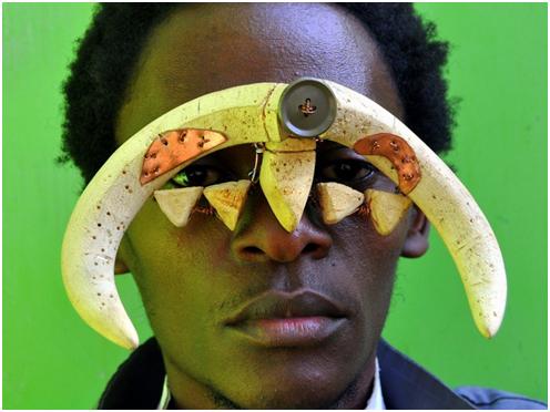 komische afrikanische Brillen