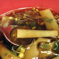 Clear Oriental Soup