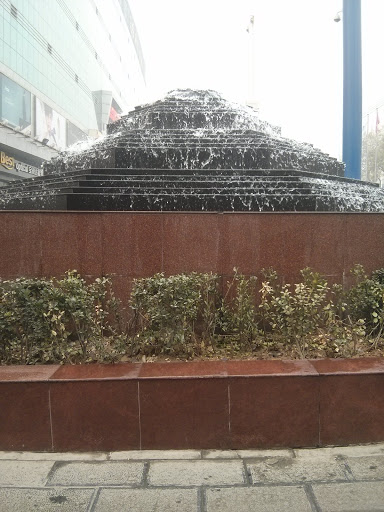 三維商業廣場噴水池