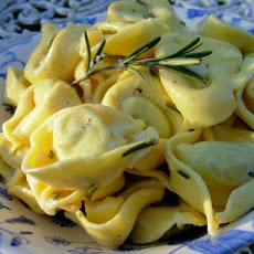 Garlic and Rosemary Pasta