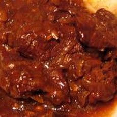 Beef, Tomato and Red Wine Casserole