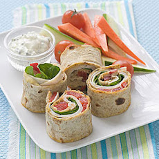 Hummus and Turkey Pinwheel Sandwiches