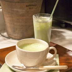 Hot or Iced Matcha Tea Latte