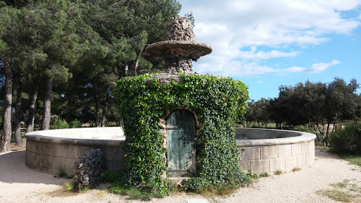 Fontaine De Figuerolles