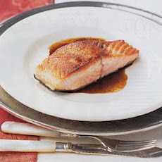Seared Salmon with Balsamic Glaze