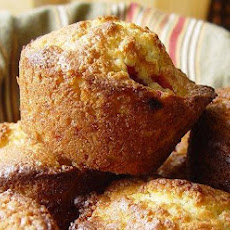 Sour Cream Blueberry Muffins