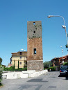 La Torre Di Via Della Torre