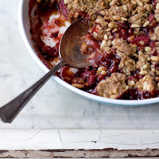 Strawberry Rhubarb Crumble