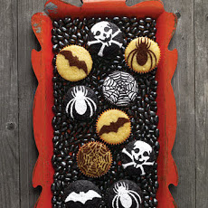 Stenciled Chocolate Cupcakes