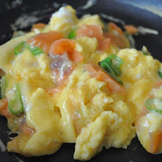 Savoury Scrambled Eggs With Smoked Salmon (Low Fat)