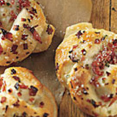 Salami-Garlic Knots